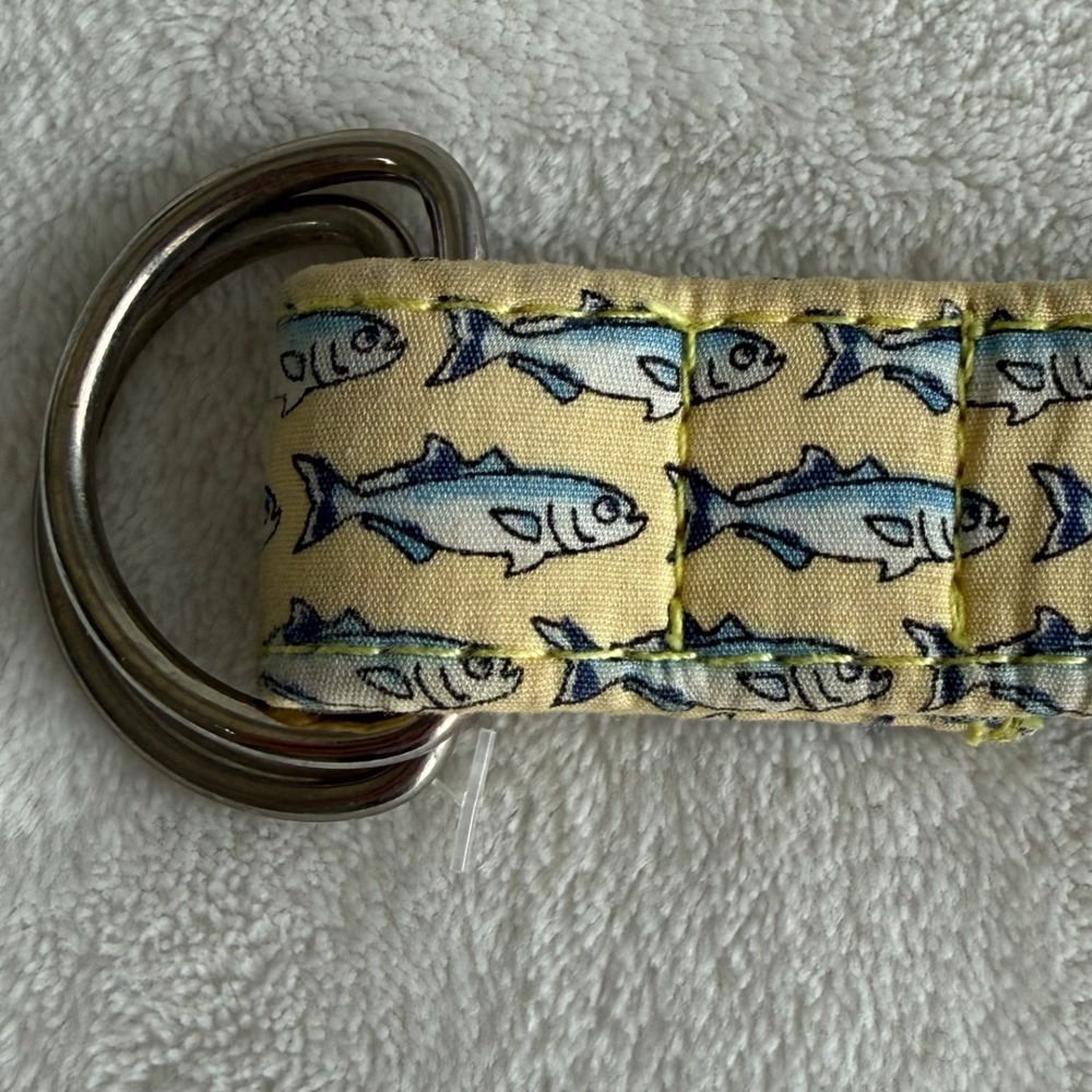 Vineyard Vines Unisex Cloth Belt Fish Print Yellow Size Large D Rings Preppy